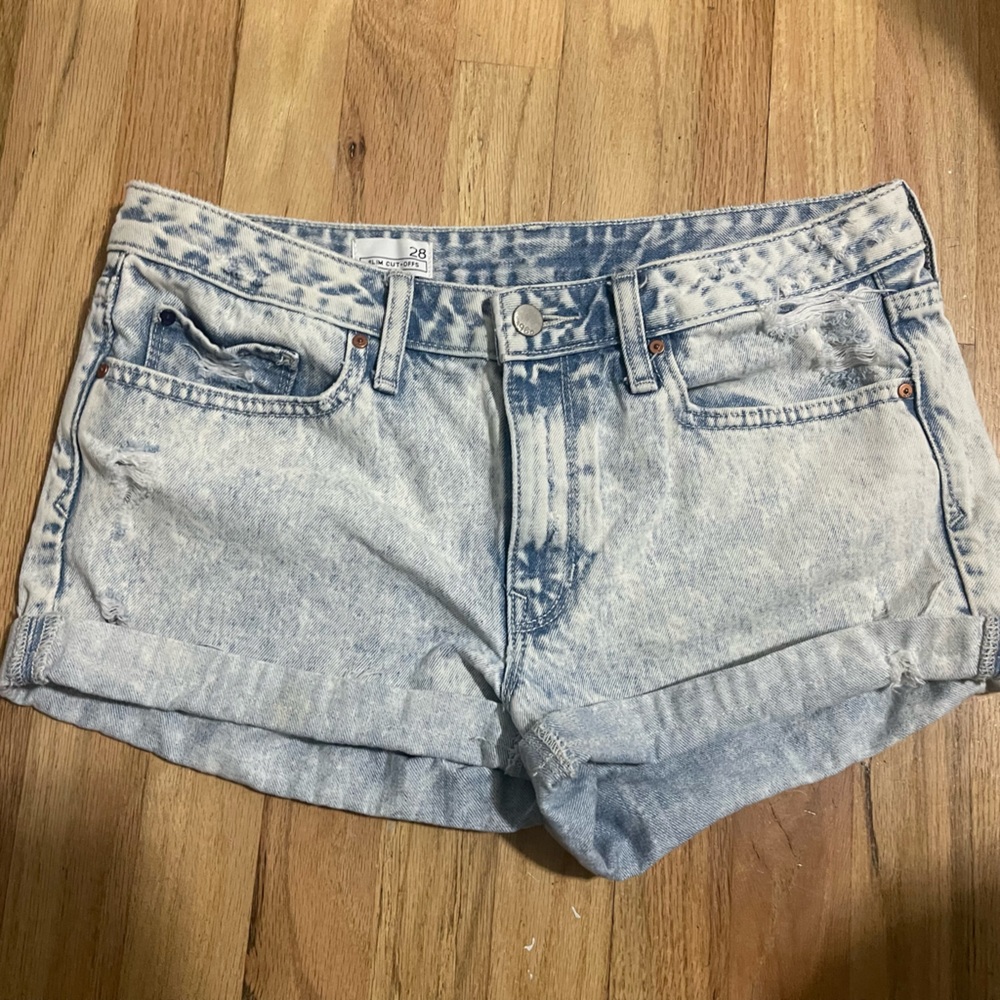 Gap 1969 slim cut-offs